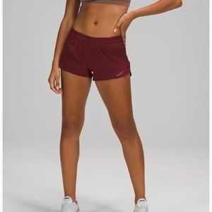 Lululemon Hotty Hot-Short 2.5"